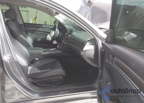 2021 Honda Accord Ex-L z USA, uszkodzony, nr VIN 1HGCV1F58MA055188